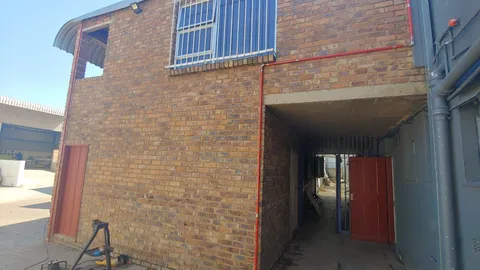 Warehouse-For-Sale-in-Wynberg (7)